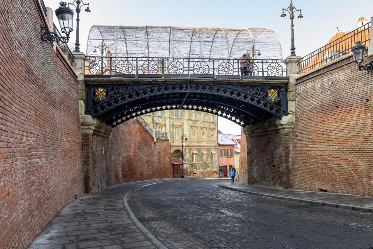 Apartment Queen Bridge Sibiu Luaran gambar